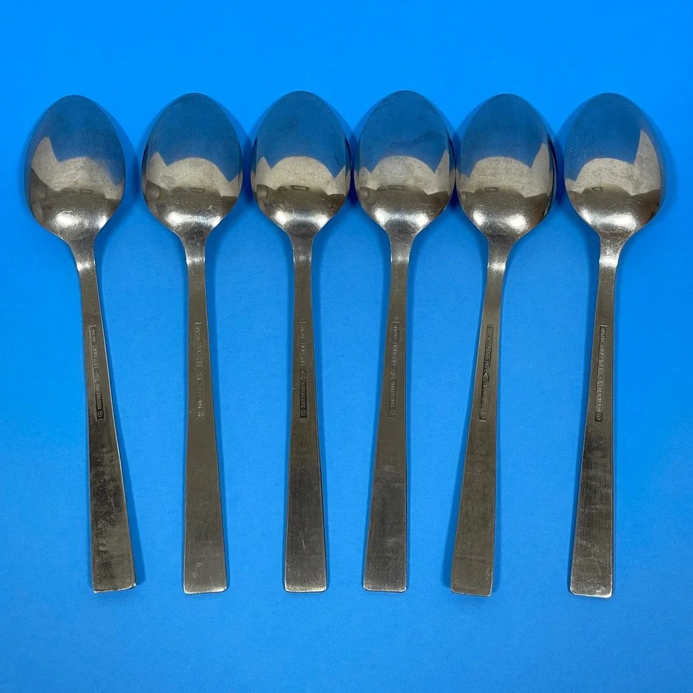 Vintage Stanley Rogers Stainless Soup Spoon 6 Silver Scroll Pattern Handle Japan